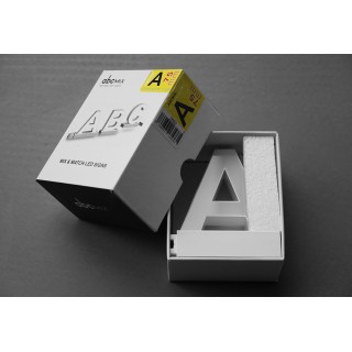 Magnetiske LED-bokstaver