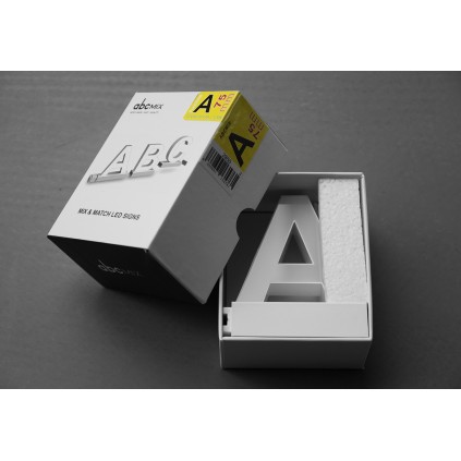 Magnetiske LED-bokstaver